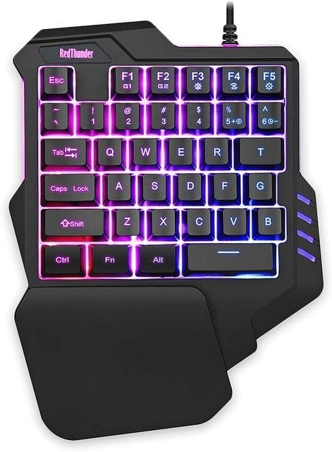 10 Best One-Handed Keyboards for Gaming in 2022 (Razer, Redragon, and More) 2