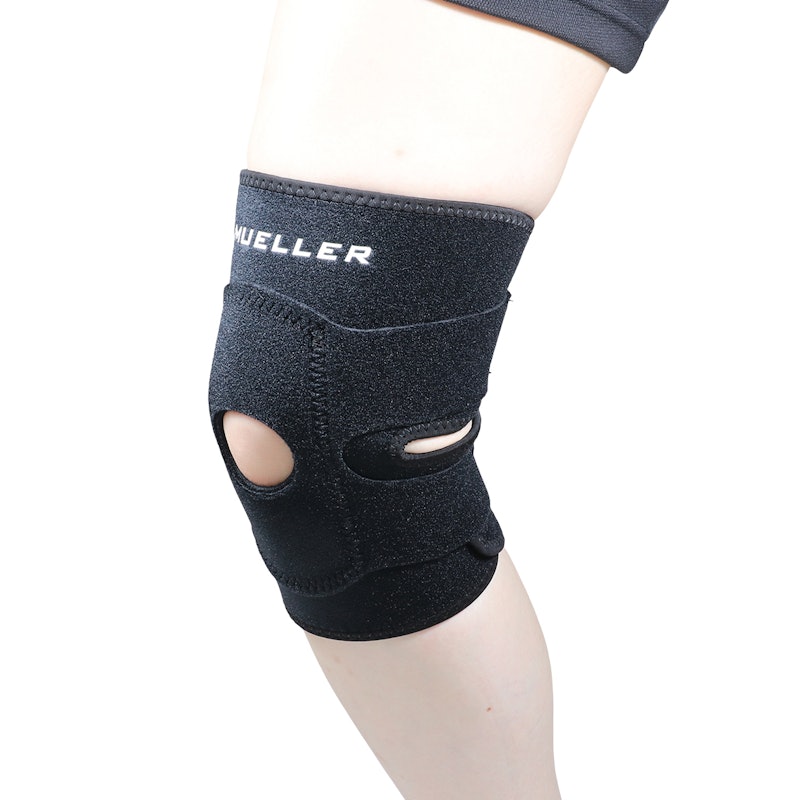 Mueller Adjust-to-Fit Knee Stabilizer brace for knees