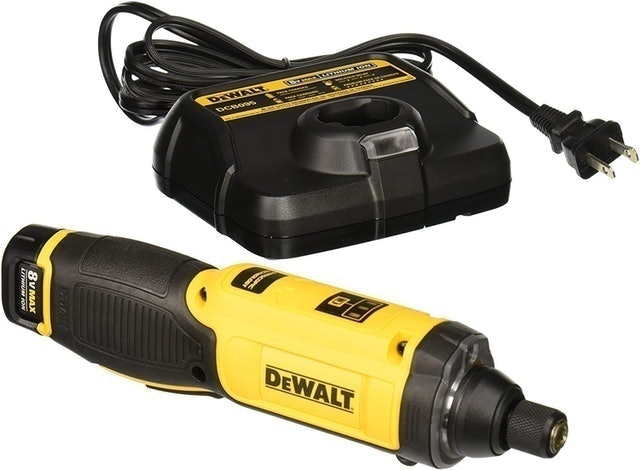 10 Best Cordless Screwdrivers in 2022 (DeWalt, Bosch, and More) 1