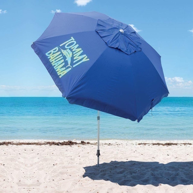 10 Best Beach Umbrellas in 2022 (Sport-Brella, Tommy Bahama, and More) 3