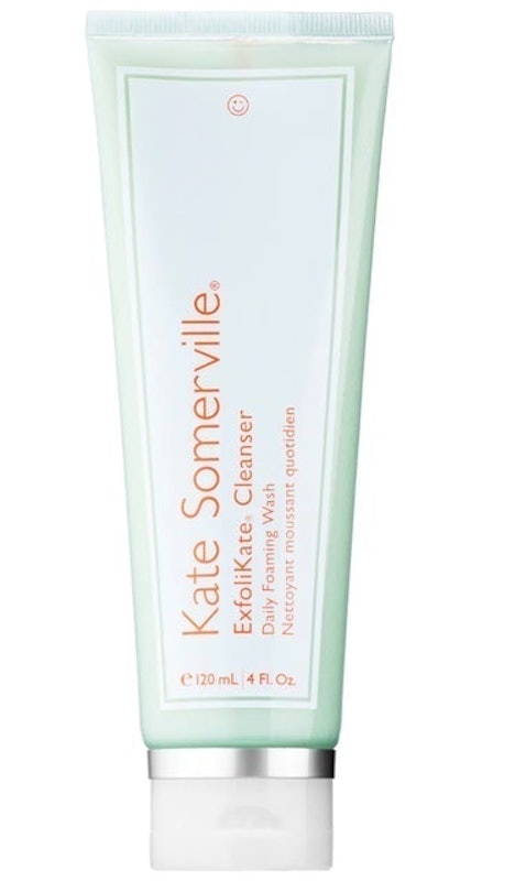 ExfoliKate Cleanser Daily Foaming Wash 1