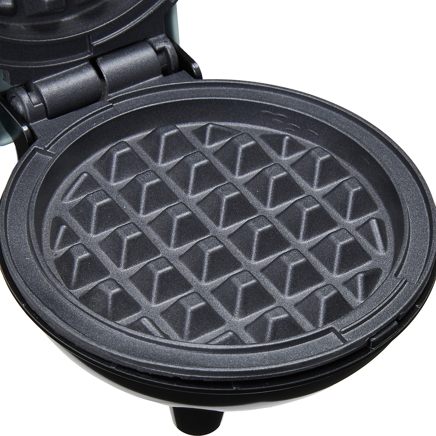 Mini Waffle Maker 4