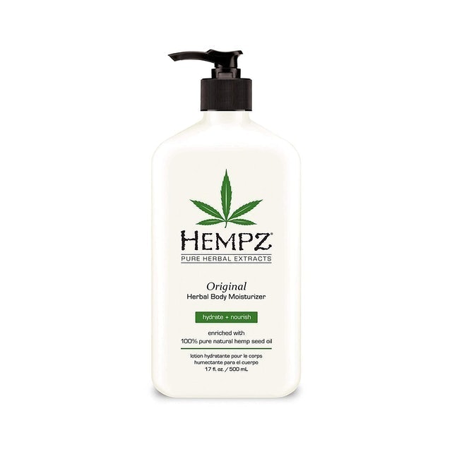 10 Best Body Lotions for Dry Skin in 2022 (Dermatologist-Reviewed) 1
