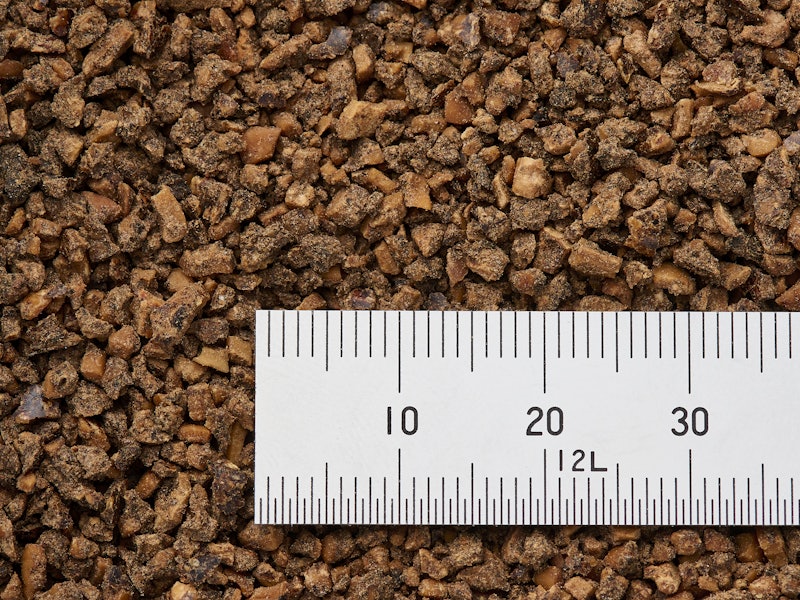 Multi-cat Walnut Shell Litter 5