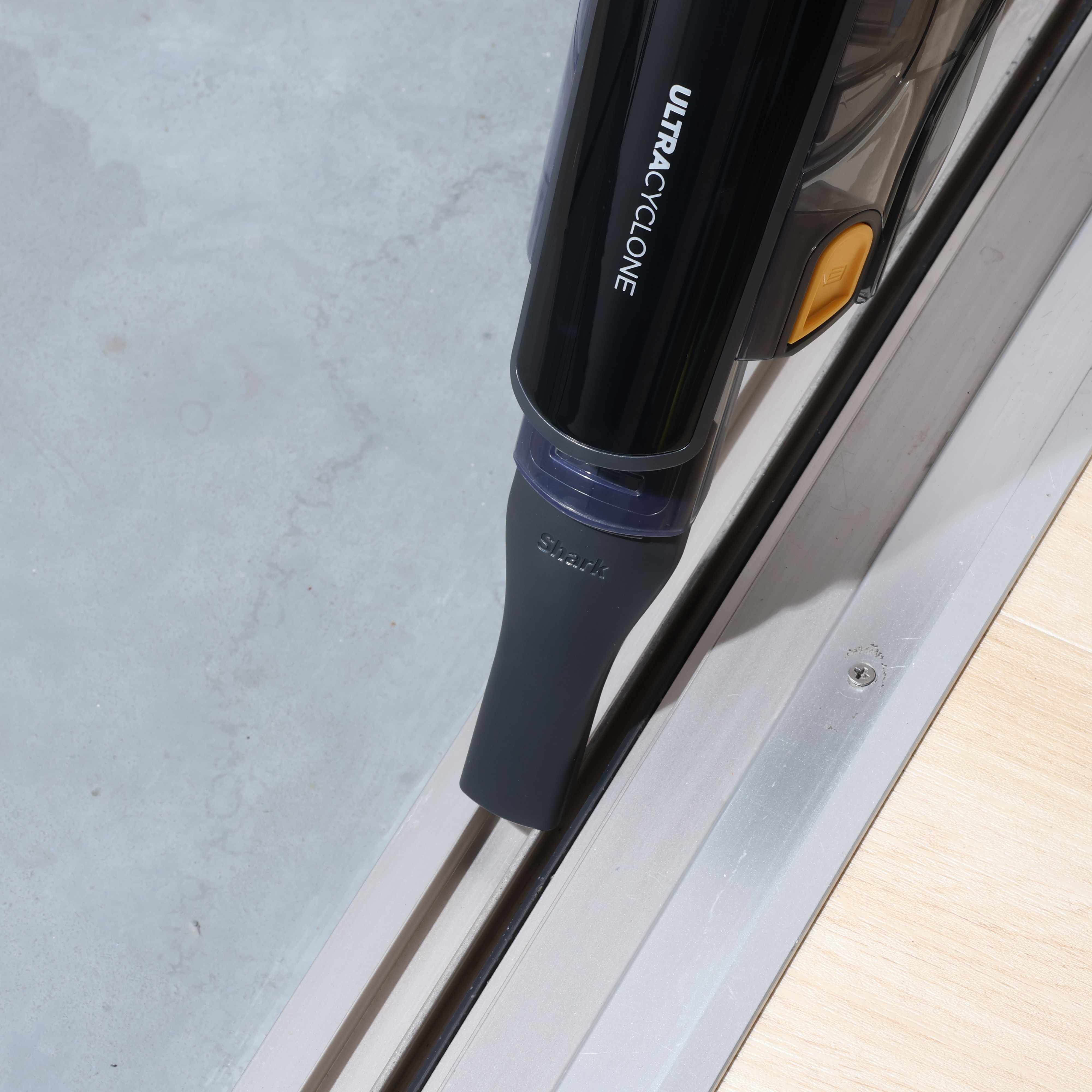 Dual Cyclone Pet Pro Cordless Handheld Vacuum 13