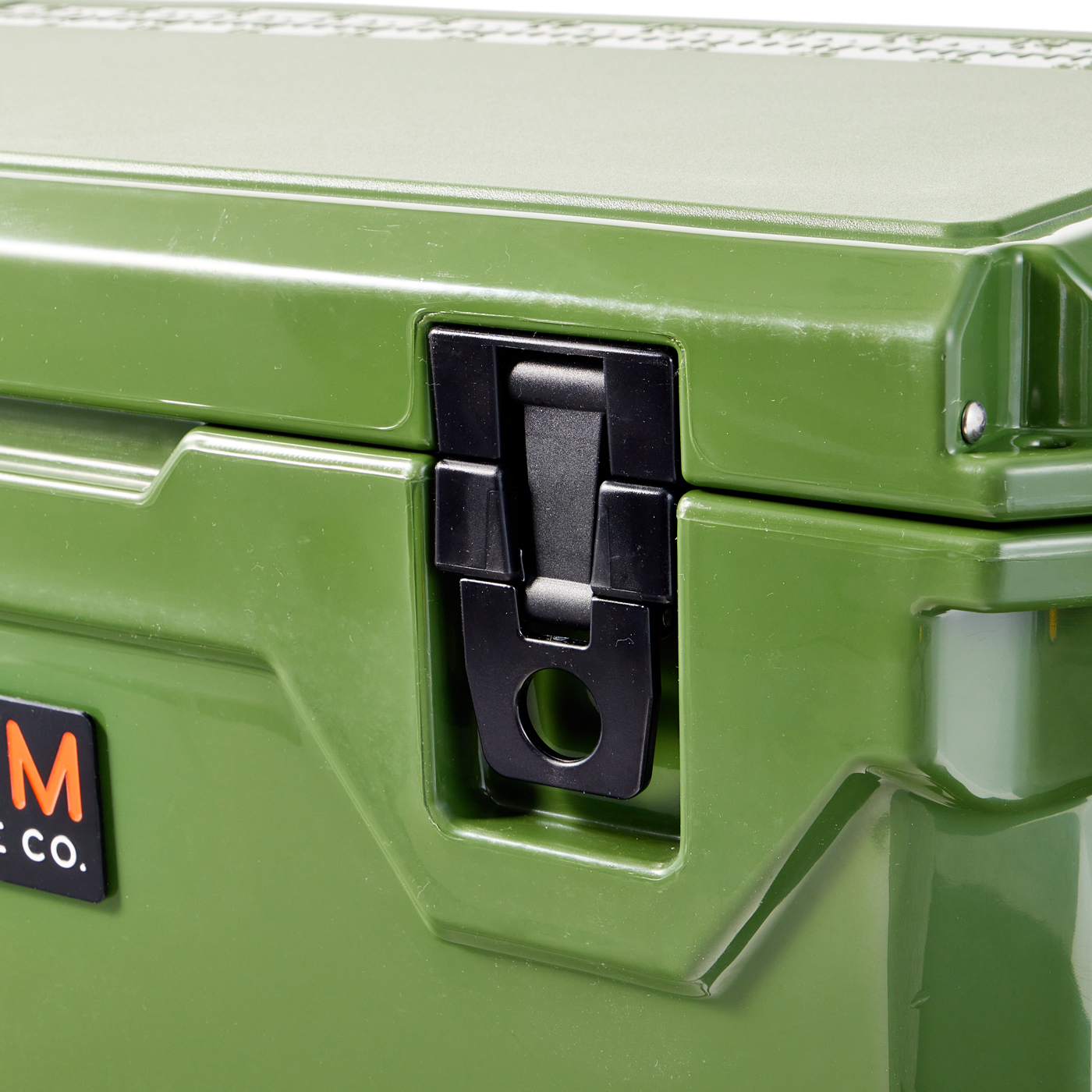 The Rugged Cooler 45 Qt. 5