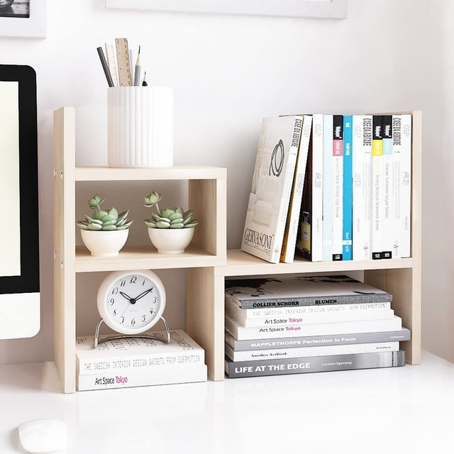 Adjustable Wood Display Shelf 1