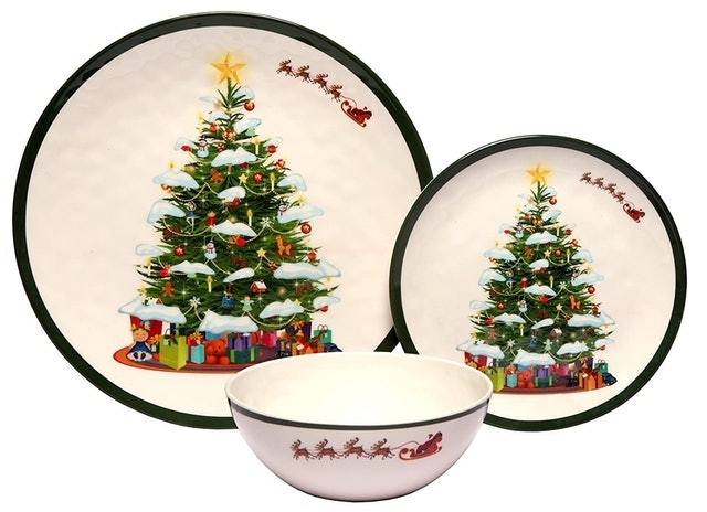 10 Best Christmas Dinnerware Sets in 2022 (Lenox, Spode, and More) 3