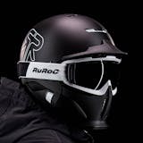 10 Best Snowboard Helmets in 2022 (Giro, Oakley, and More) 2