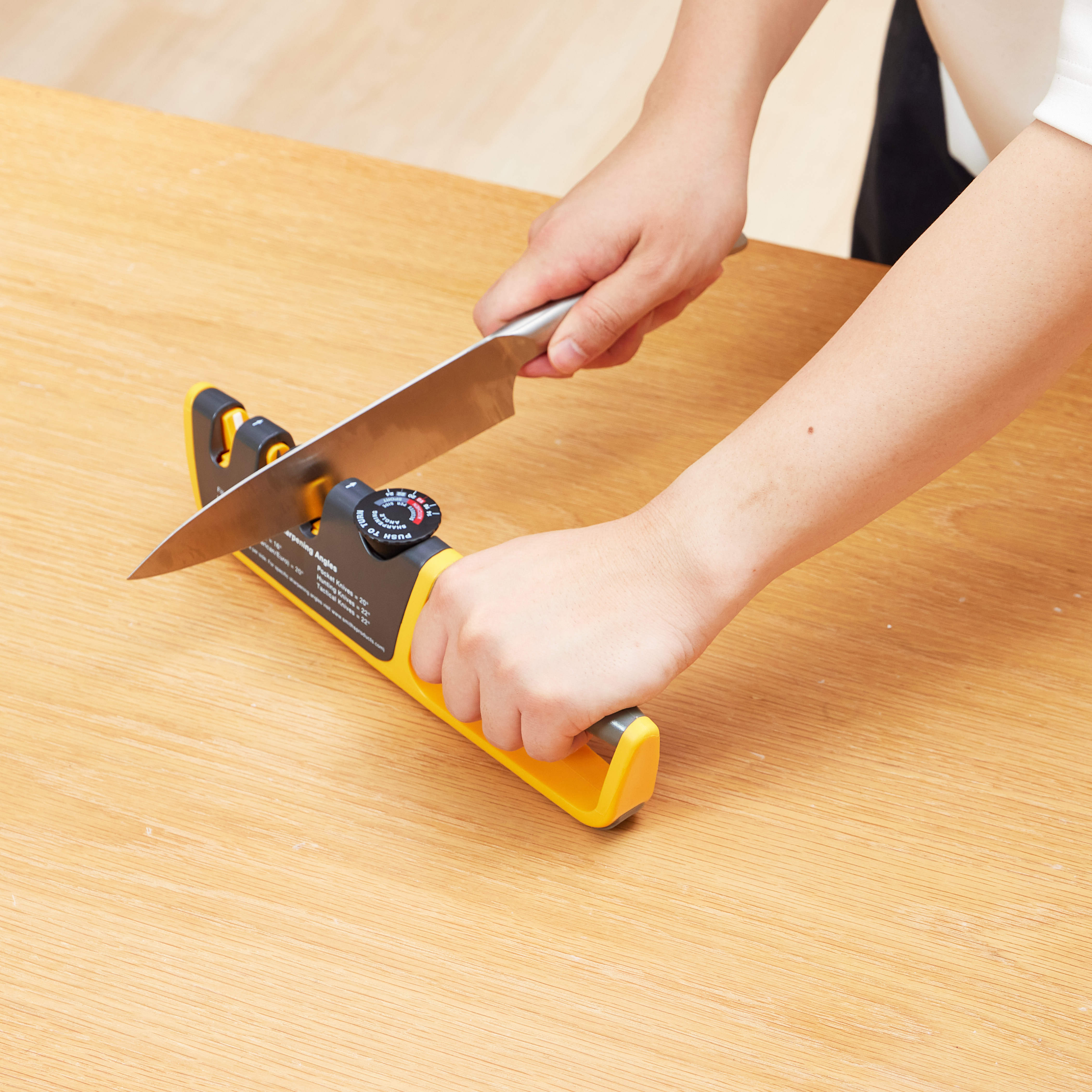 Adjustable Manual Knife Sharpener 3