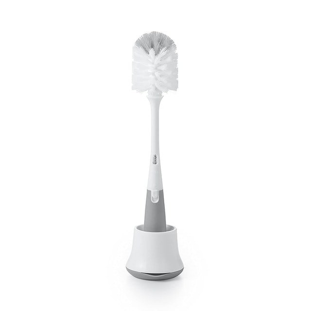 10 Best Bottle Brushes in 2022 (Blender Bottle, Munchkin, and More) 2