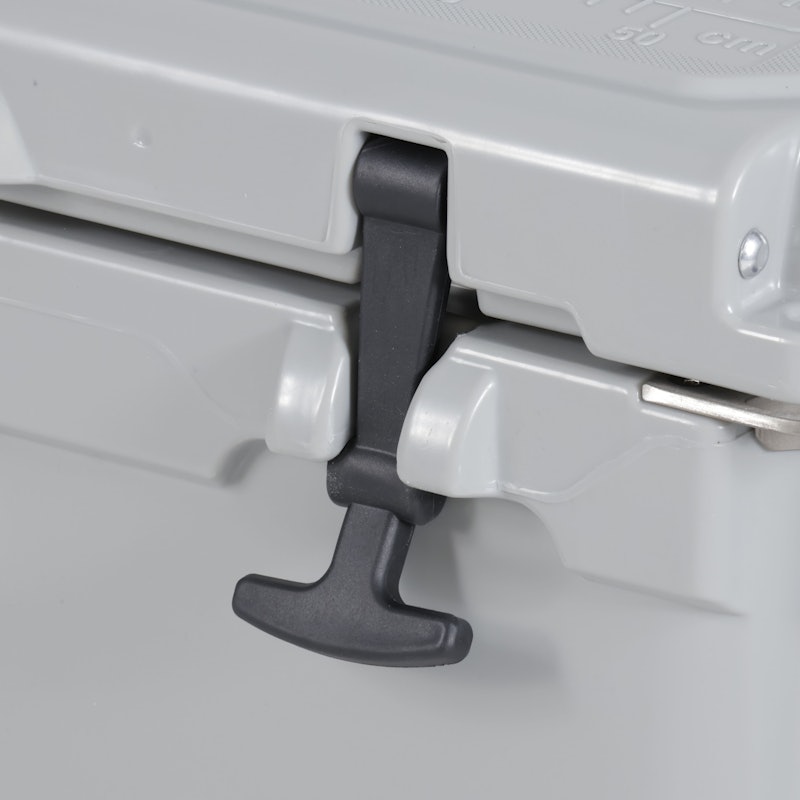Ice Chest 8
