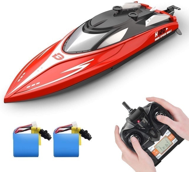 RC Boat 1