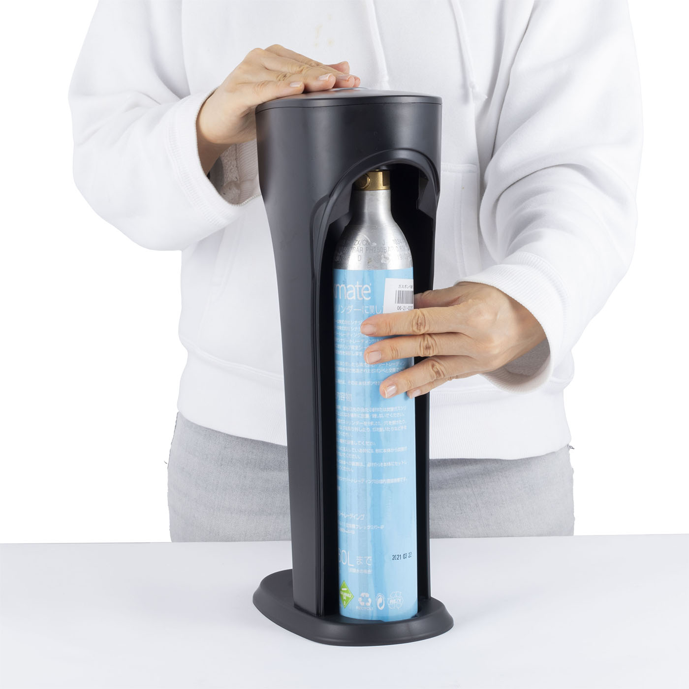 OmniFizz Countertop Machine 5