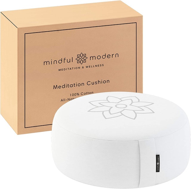 10 Best Meditation Cushions in 2022 (Yoga Instructor-Reviewed) 5