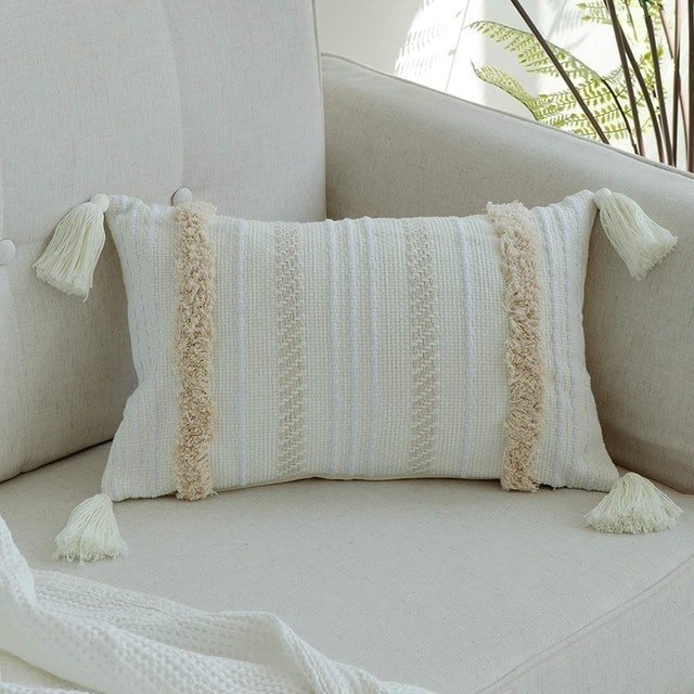 10 Best Throw Pillow Covers in 2022 (PHF, blue page, and More) 4