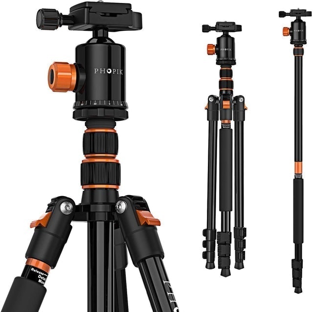 10 Best DSLR Tripods in 2022 (K&F Concept, Fotopro, and More) 3