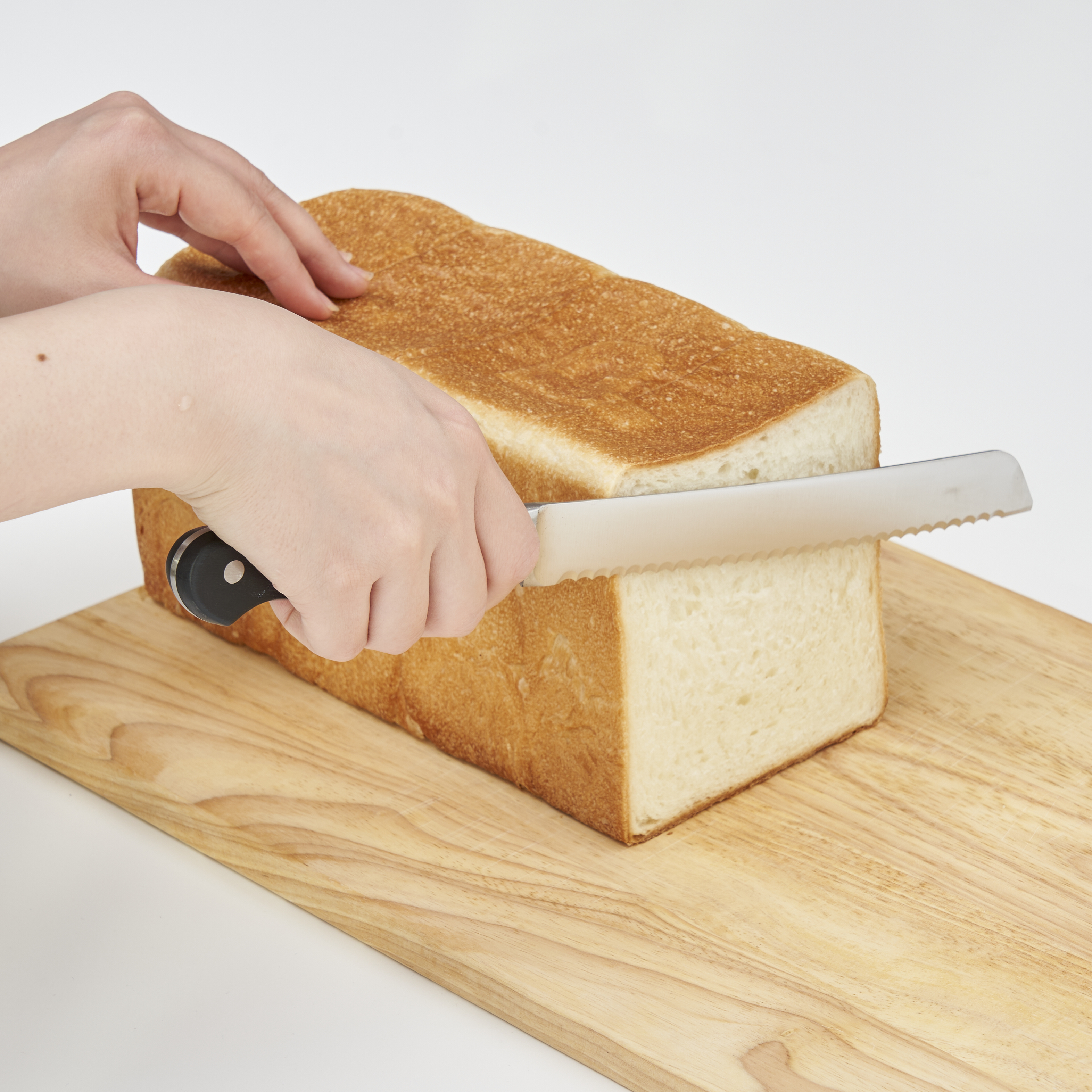 Classic bread knife 4