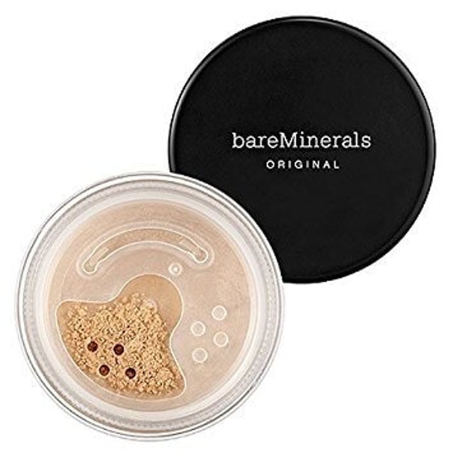 10 Best Powder Foundations in 2022 (Makeup Artist-Reviewed) 2
