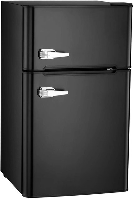 10 Best Compact Fridges in 2022 (hOmelabs, Midea, and More) 1
