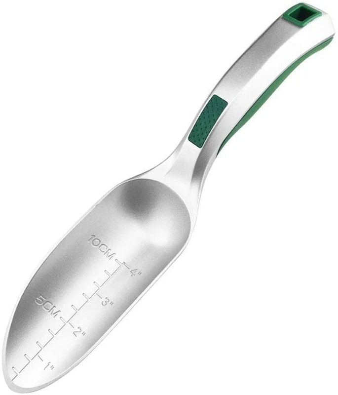 Bend-Proof Garden Trowel 1