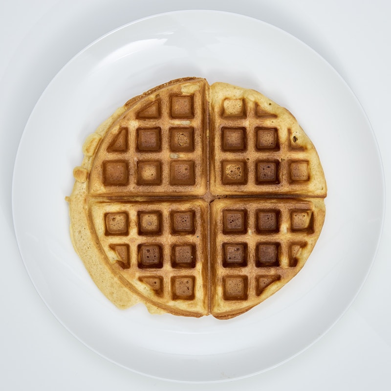 Classic Rotating Belgian Waffle Maker 6