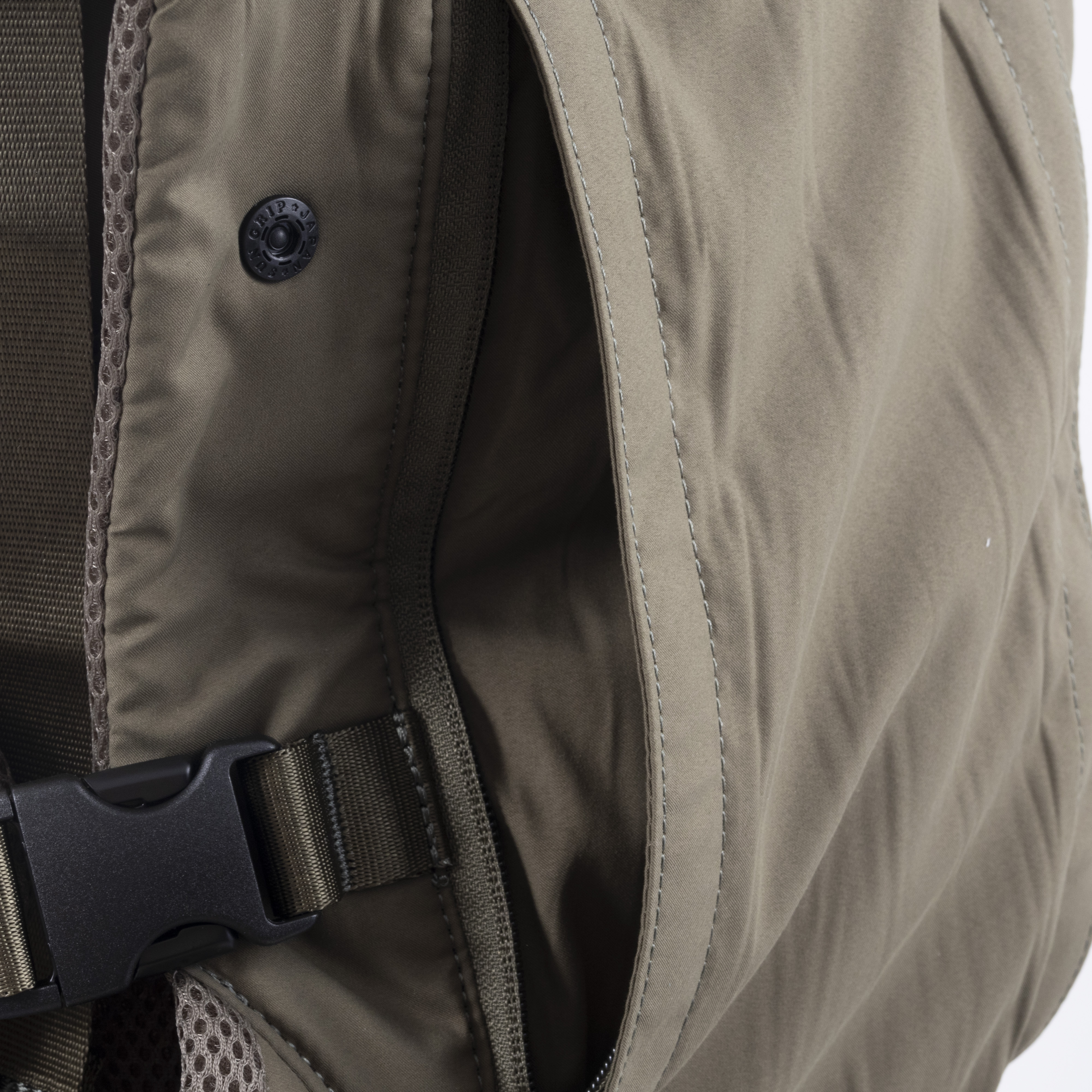 The Baby Carrier 8