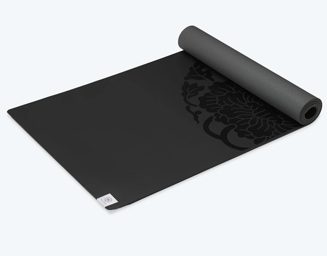 10 Yoga Mats for Hot Yoga in 2022 (Yoga Instructor-Reviewed) 5