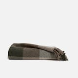 10 Best Winter Blankets in 2022 (Bedsure, Pendleton, and More) 3