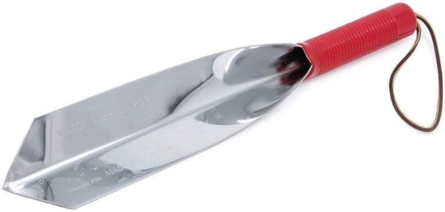 10 Best Garden Trowels in 2022 (Master Gardener-Reviewed) 2