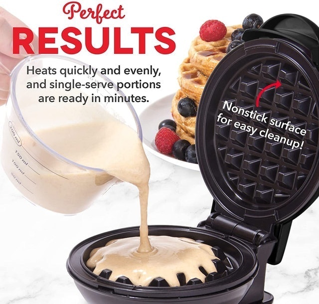 Ceramic FlipSide Belgian Waffle Maker 2