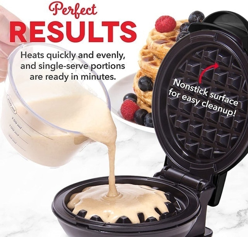 Ceramic FlipSide Belgian Waffle Maker 2