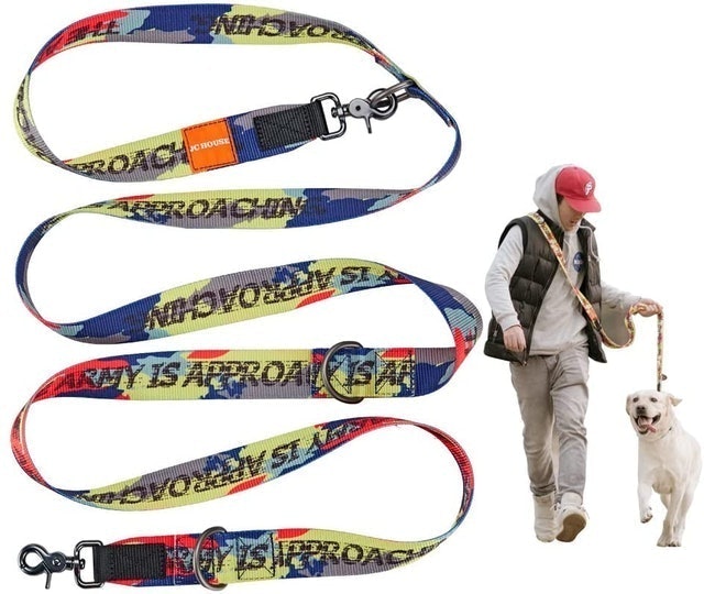Retractable Hands Free Dog Leash 2