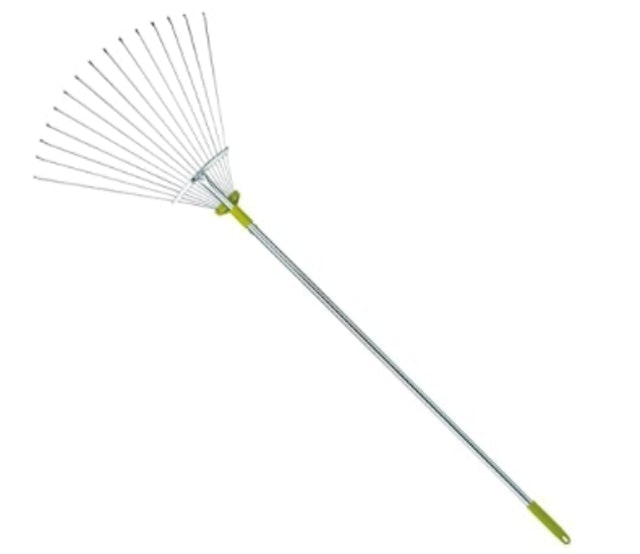 10 Best Leaf Rakes in 2022 (Master Gardener-Reviewed) 1
