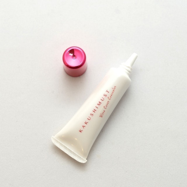 27 Best Tried and True Japanese and Korean Under-Eye Concealers in 2022 (Etude House, Shiseido, and More) 5