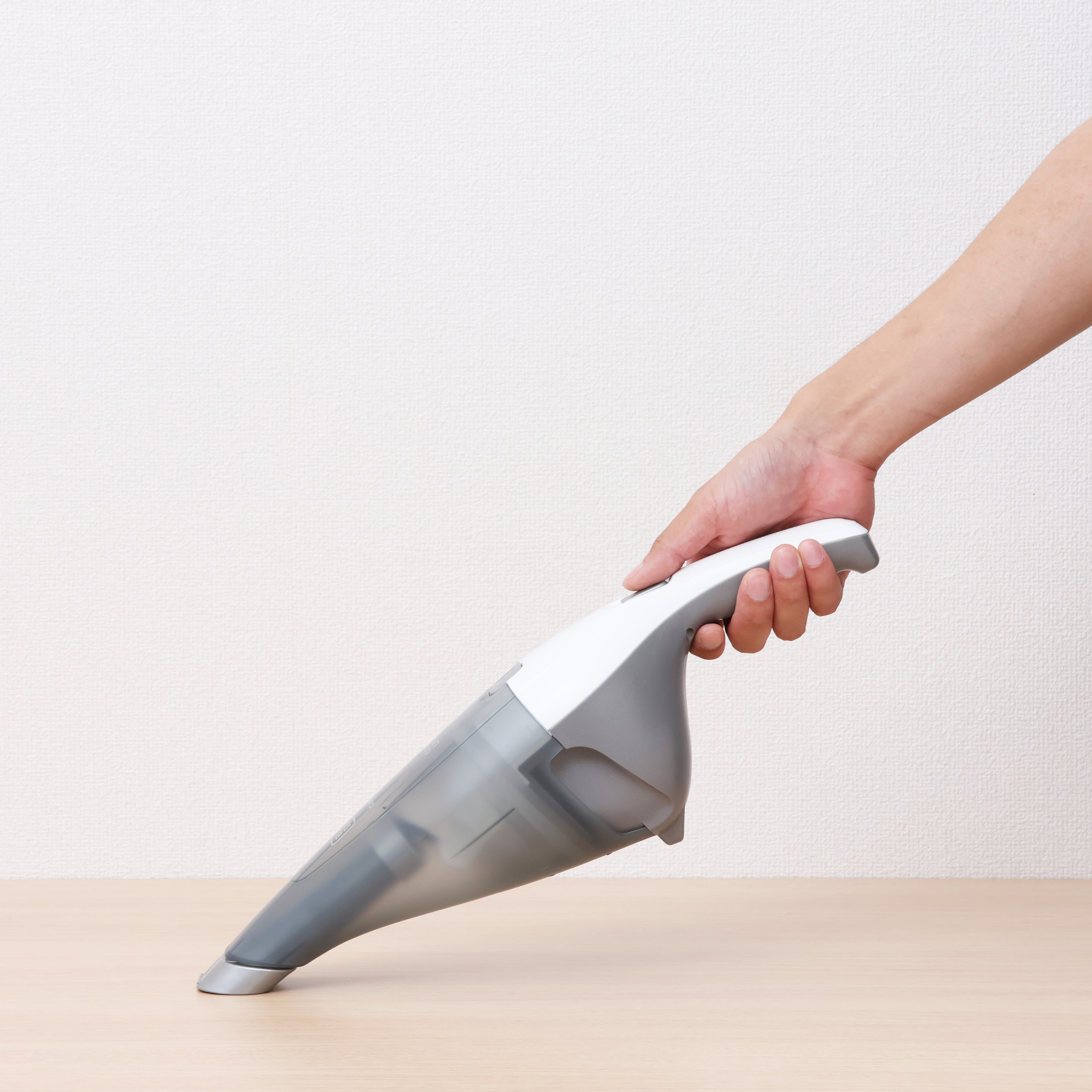 dustbuster QuickClean Cordless Handheld Vacuum 11