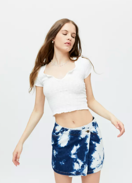 10 Best Women's Denim Skirts in 2022 (Target, Urban Outfitters, and More) 2