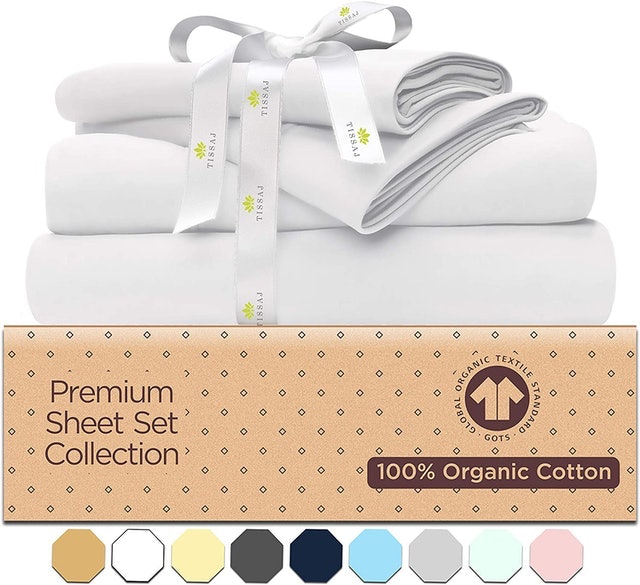 10 Best Organic Cotton Sheets in 2022 (Burt's Bees Baby, AmazonBasics, and More) 4