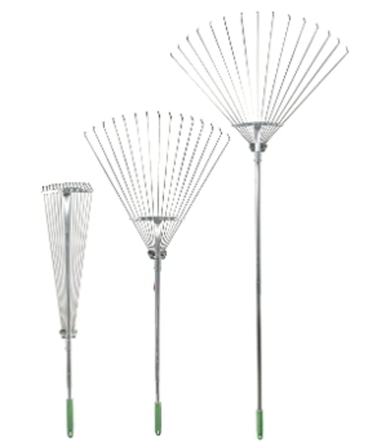 10 Best Leaf Rakes in 2022 (Master Gardener-Reviewed) 3