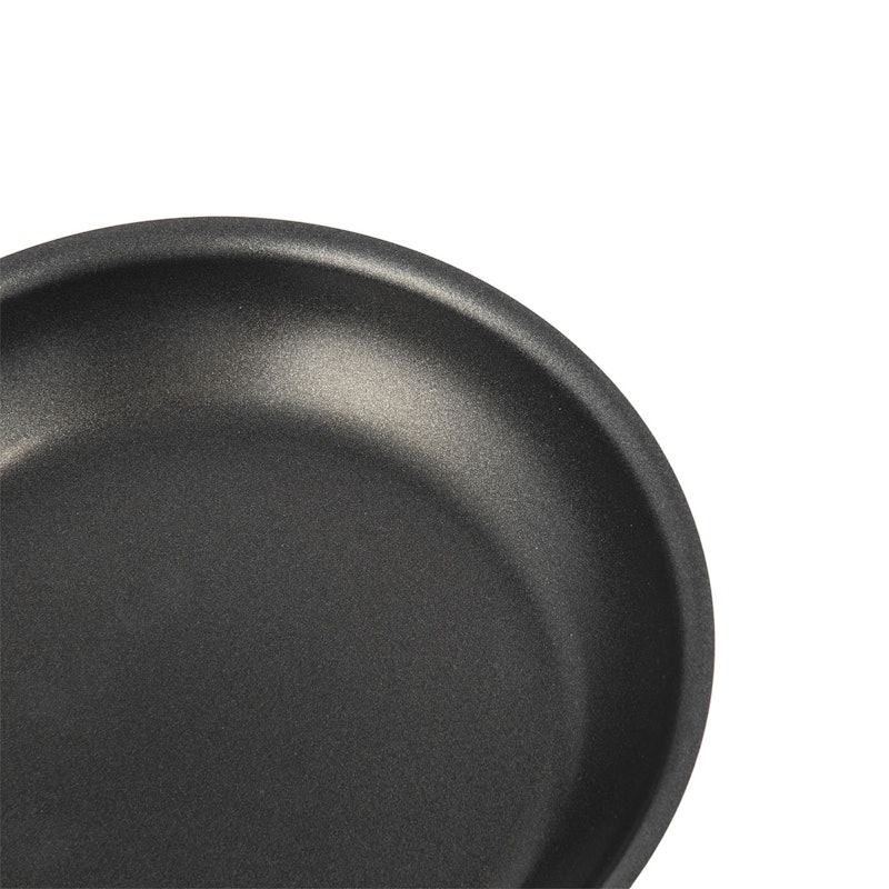 D3 Stainless 3-ply Nonstick Fry Pan 3