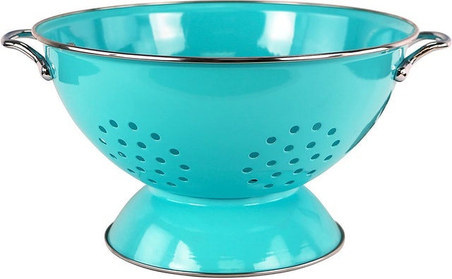10 Best Colanders in 2022 (Chef-Reviewed) 4