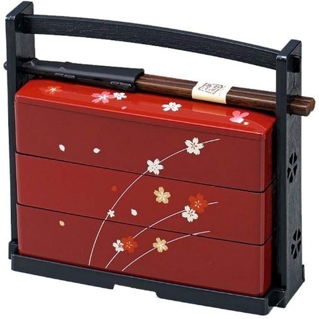 Three-Tiered Bento Box 1