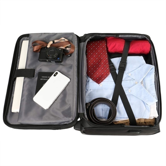 Moonlight Hardside Luggage 2