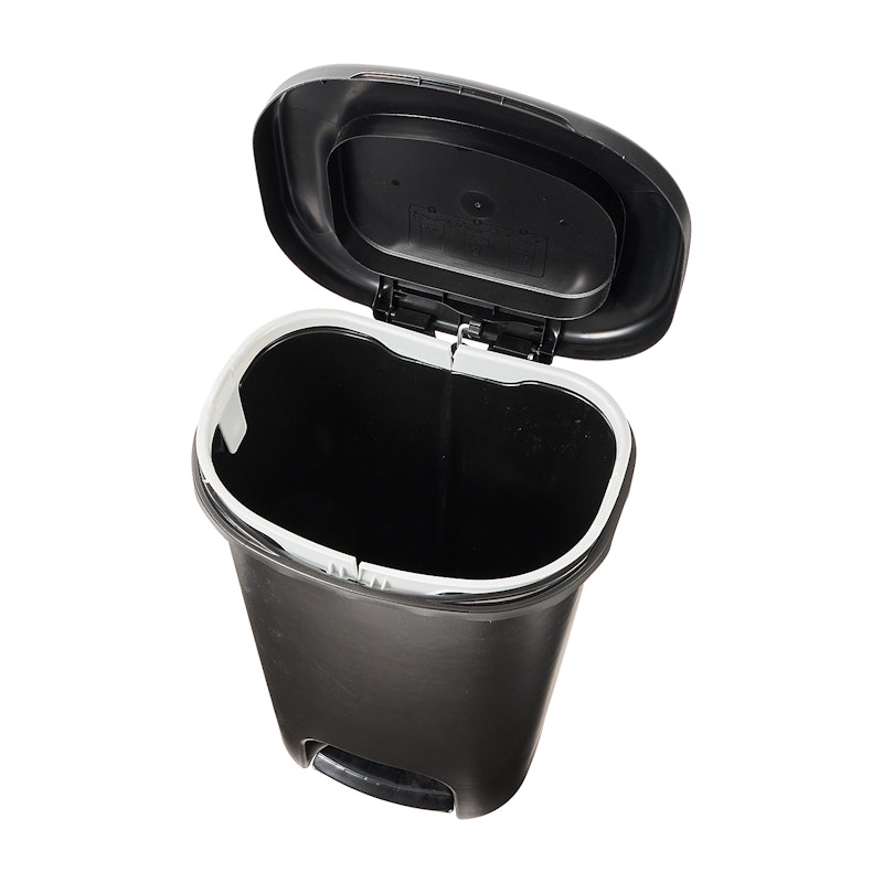 Rubbermaid Classic Step-On Trash Can 4