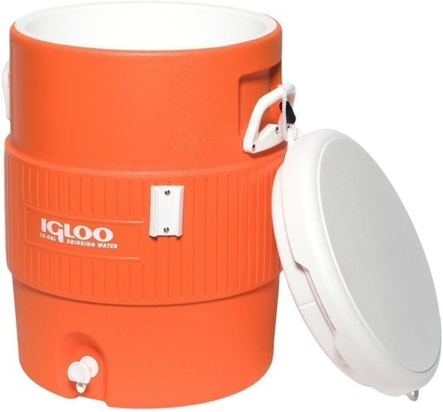 10 Best Water Containers for Camping in 2022 (Outdoor Guide-Reviewed) 1