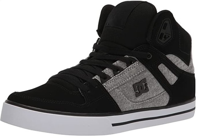 10 Best Skateboarding Shoes for Men in 2022 (Vans, Adidas, and More) 4