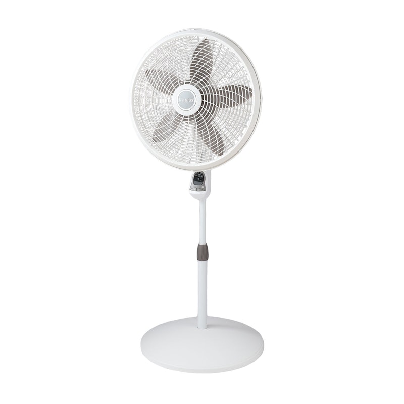 Cyclone Pedestal Fan with Remote Control 1
