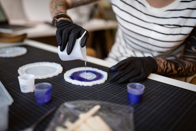 For a Safer Experience, Opt for Odorless Epoxy Resins