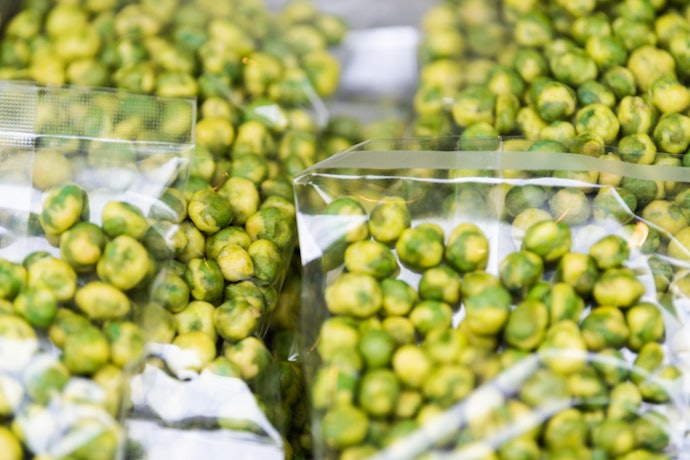 If You Have Dietary Restrictions, Gluten-Free and Natural Wasabi Peas Can Be a Snack Solution