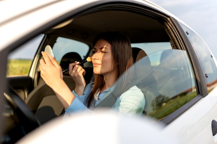 Choose a Small or Retractable Brush for On-the-Go Convenience